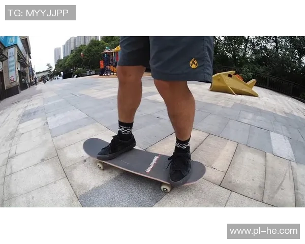 滑板战术解析:成都滑板队独特进攻体系的深度剖析与实践探索 滑板战术解析:成都滑板队独特进攻体系的深度剖析与实践探索